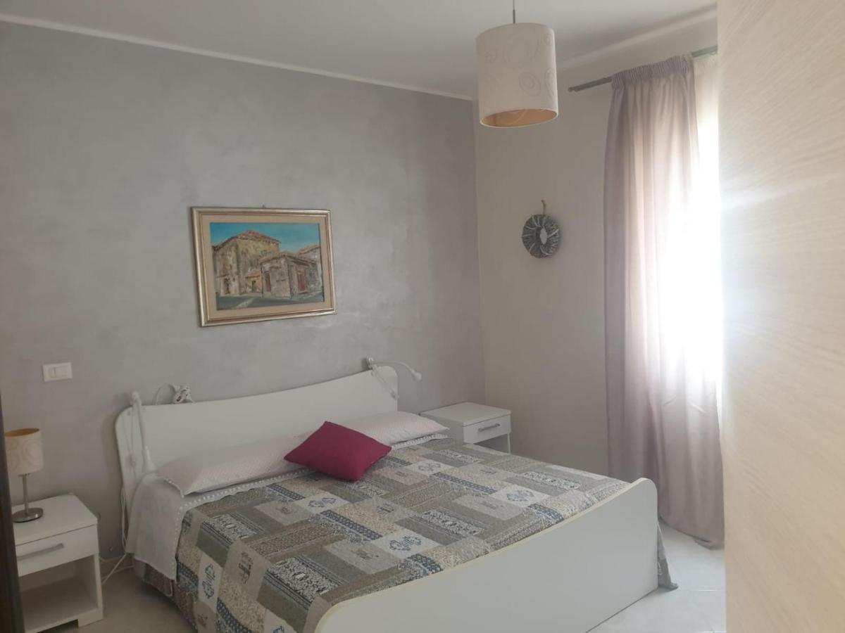 Pizzo Beach Club. One bedroom apt 13G Esterno foto